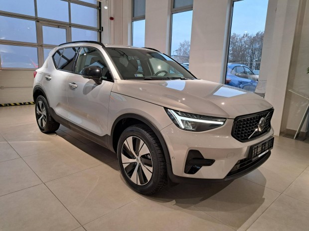 Volvo XC40 2.0 [B4] Mhev Plus Dark DCT Azonnal...